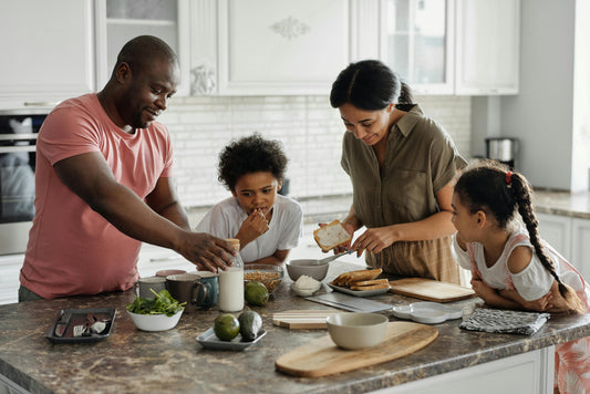 Dinner in a Flash: A Parent’s Guide to Surviving Mealtime Chaos