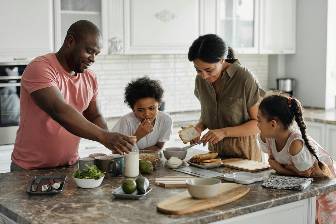 Dinner in a Flash: A Parent’s Guide to Surviving Mealtime Chaos